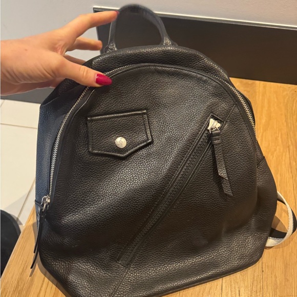 DKNY Black real Leather Backpack - Picture 2 of 8